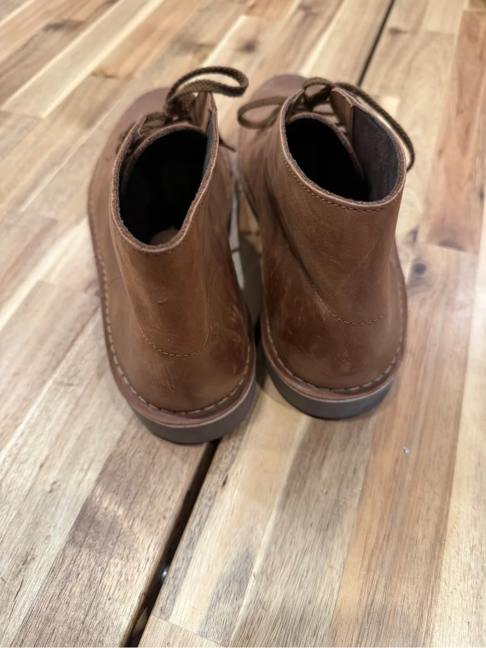 Men’s Clark’s brown leather chukka boots